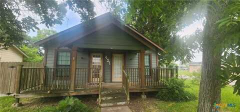 267 Illinois Street, Bloomington, TX 77951