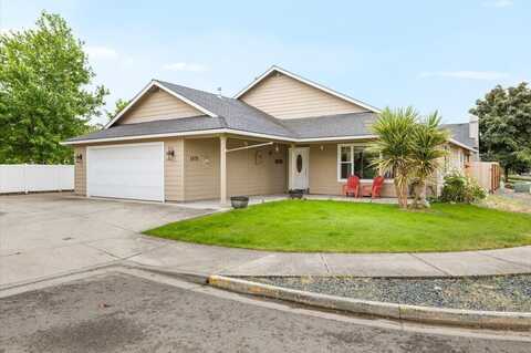 1070 Shayla Lane, Central Point, OR 97502
