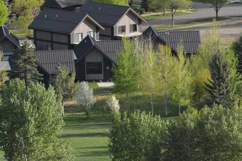 999 Cutters Dr, Hailey, ID 83333