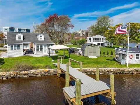 108 Sand Piper Drive, South Kingstown, RI 02879