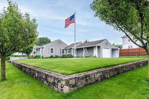 212 S Spruce Street, East Providence, RI 02914