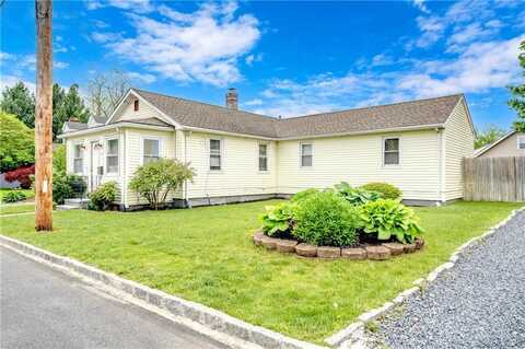103 Appleton Street, Cranston, RI 02910