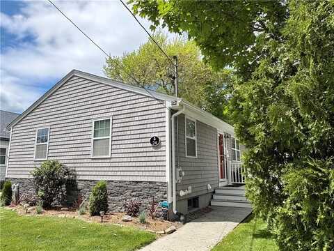 24 Southmayd Street, Newport, RI 02840