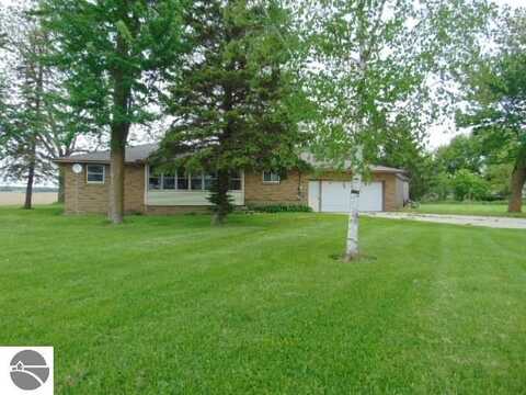 6239 S McClelland Road, Ashley, MI 48806