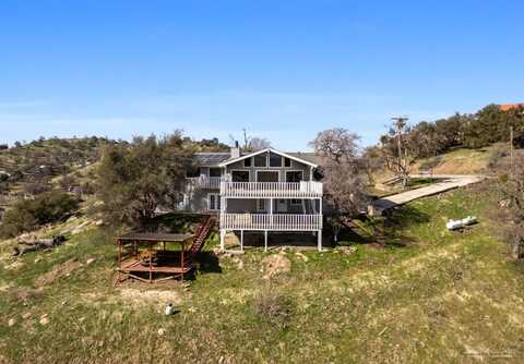 29300 Elkhorn Place, Tehachapi, CA 93561