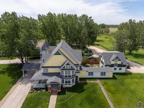 1431 N 1900 RD, Lawrence, KS 66044