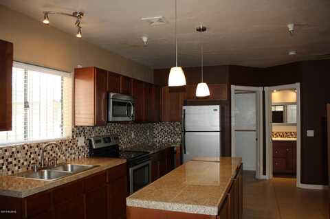 340 E Yavapai Road, Tucson, AZ 85705