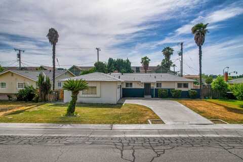 509 S Redwood Street, Visalia, CA 93277
