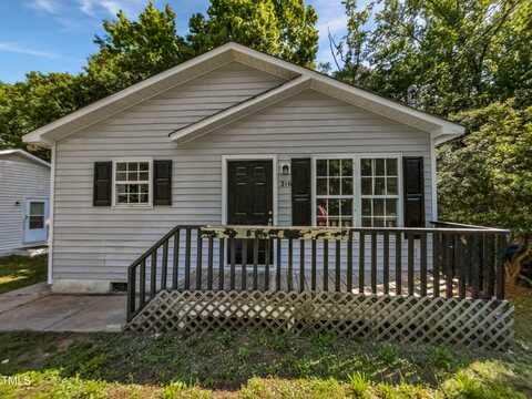 216 E Hinton Street, Clayton, NC 27520