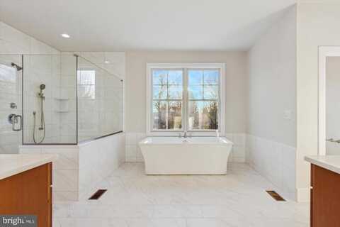 825 A MORRIS ROAD, LANSDALE, PA 19446