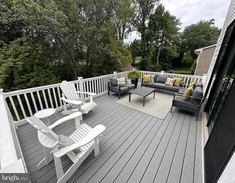 2044 GREENWICH STREET, FALLS CHURCH, VA 22043