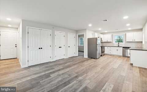 908 E BALTIMORE PIKE, KENNETT SQUARE, PA 19348