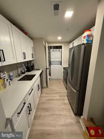 1805 N HOWARD STREET, PHILADELPHIA, PA 19122