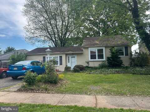 345 WISTERIA AVENUE, READING, PA 19606