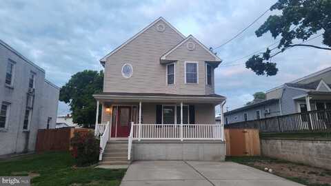 827 PINE STREET, BRISTOL, PA 19007