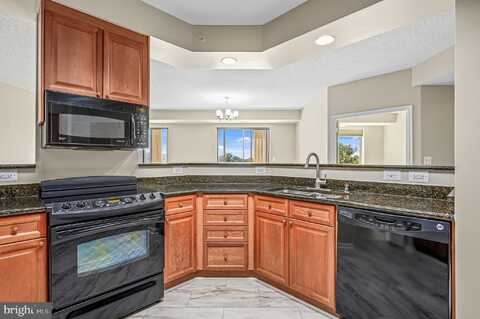 19355 CYPRESS RIDGE TERRACE, LEESBURG, VA 20176