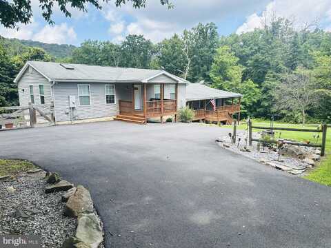 840 AUDUBON ROAD, HEDGESVILLE, WV 25427