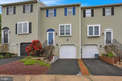 3919 PENNS DRIVE, READING, PA 19606