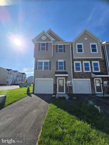 92 ZANDER ROAD, INWOOD, WV 25428