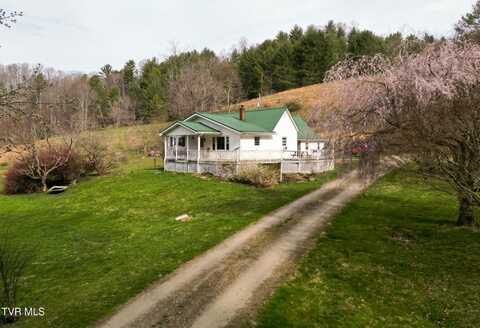 1563 Stage Road, Mountain City, TN 37683