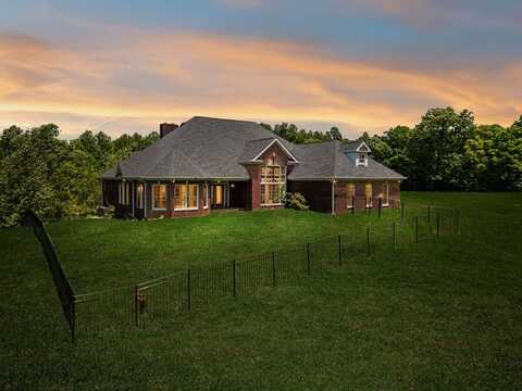 219 Dale Ln, Hilham, TN 38568
