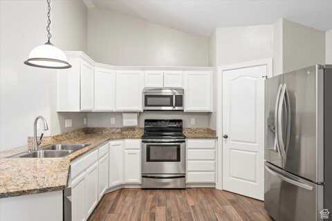 684 S 2150 W, Pleasant Grove, UT 84062