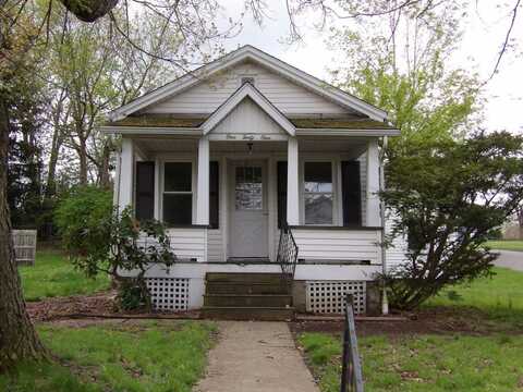 141 Pierce Ave, Sharpsville, PA 16150