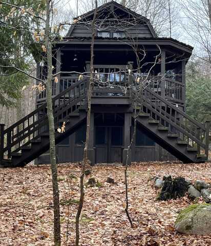 174 Lone Pine Rd, Cranberry Lake, NY 12927