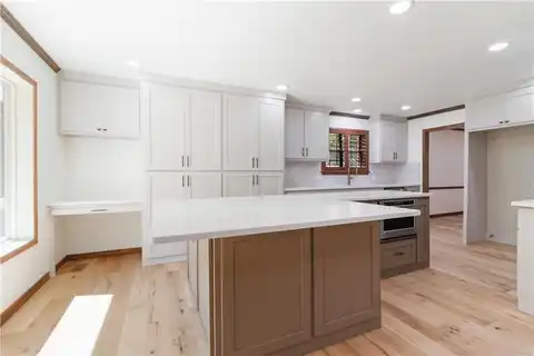 1640 N Boston PL, Fayetteville, AR 72703