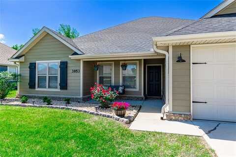 3953 Wooded AVE, Springdale, AR 72764