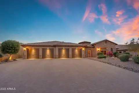 2357 N STEELE Circle, Mesa, AZ 85207