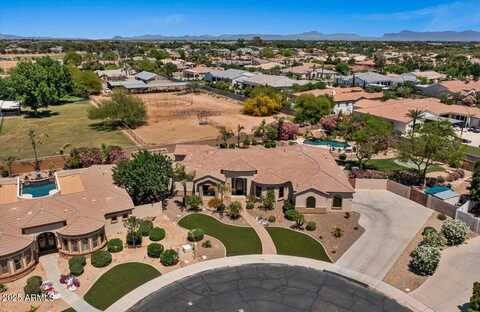 5755 S PEARL Drive, Chandler, AZ 85249