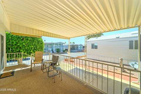 111 S GREENFIELD Road, Mesa, AZ 85206