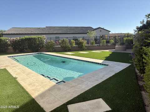 11320 N NORTHFIELD Street, Surprise, AZ 85388