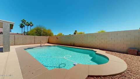 16537 N Oachs Drive, Surprise, AZ 85374
