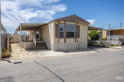 4401 Hughes Lane, Bakersfield, CA 93304
