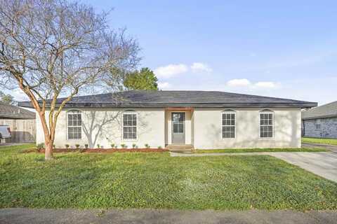 210 Lynwood Drive, Houma, LA 70360