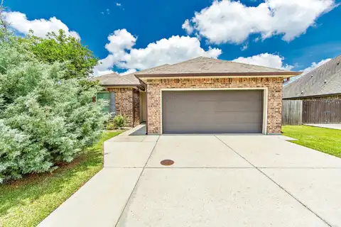209 Carriage Way, Thibodaux, LA 70301