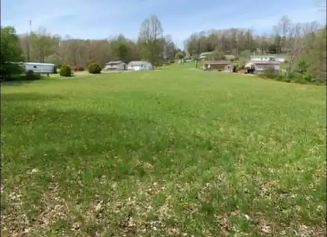 772 Leivasy Rd, NETTIE, WV 26681