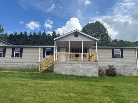 54 SPROUT STREET, CLEAR FORK, WV 24822