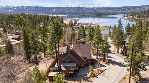1037 Grey Back Trail, Fawnskin, CA 92333