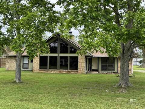 1104 N Pine Street, Foley, AL 36535