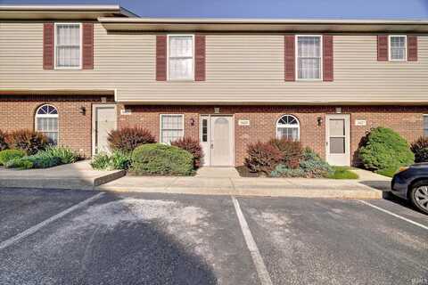 3425 S Oaklawn Circle, Bloomington, IN 47401