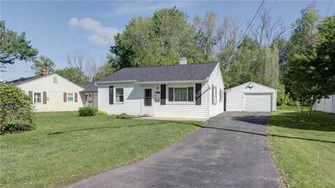 15 Wycliffe Road, Waterloo, NY 13165