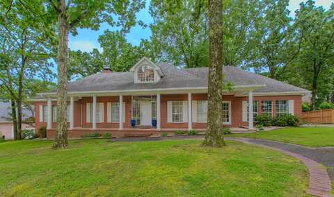 10 Silverwood Court, North Little Rock, AR 72116