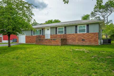 827 Woodmore Circle, Chattanooga, TN 37411