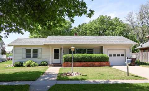 828 S 3rd Street, Albion, NE 68620
