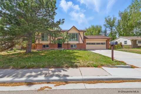 4800 KING ARTHUR WY, Cheyenne, WY 82009