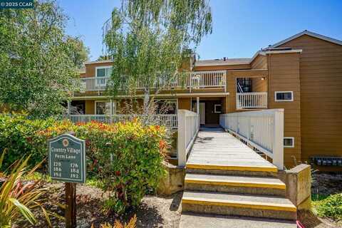 186 Farm Ln, Martinez, CA 94553