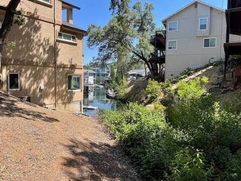 108 Poker Flat Road, Copperopolis, CA 95228